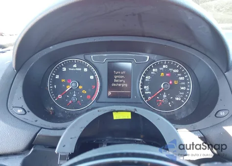 2018 Audi Q3 2.0T Premium/2.0T Sport Premium из США, поврежденный, VIN WA1BCCFS3JR010359